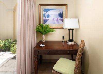 2 Bedroom Lanai Bungalow 3